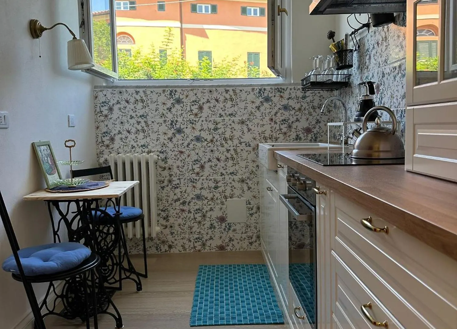 Eleganza Marina Villa Livorno Semesterbostad